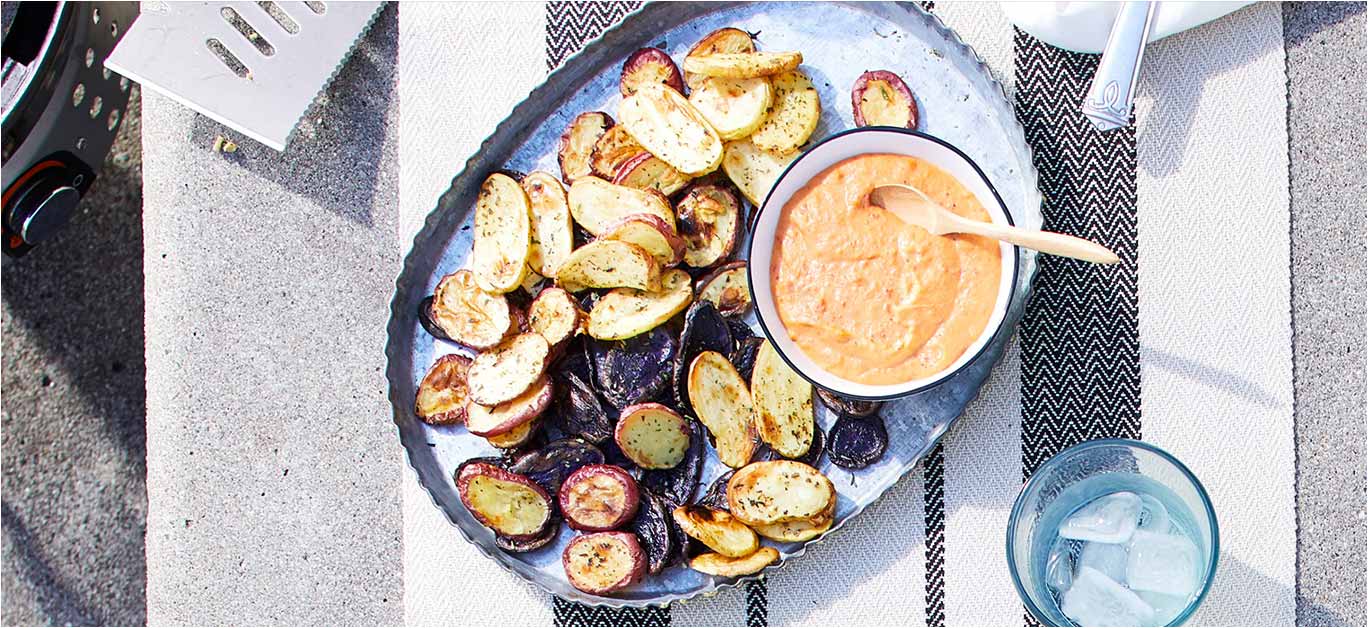 Potato Snackers with Red Pepper Dip