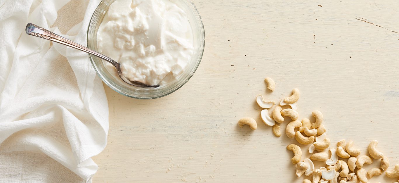 Low-Fat Homemade Nut Yogurt